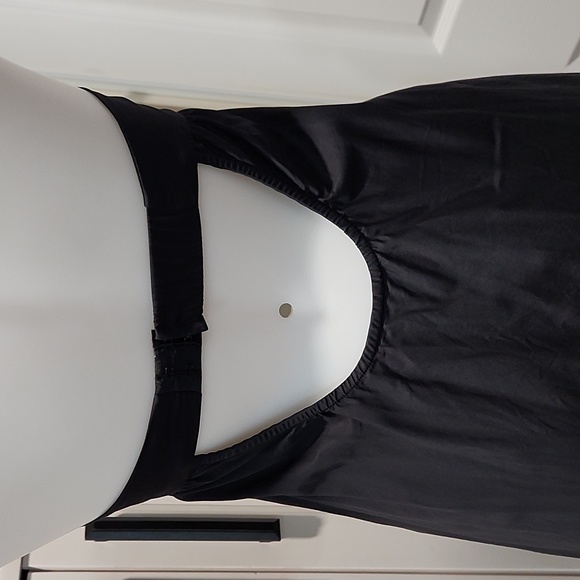 CLUB MONACO DRESS - Picture 7 of 9